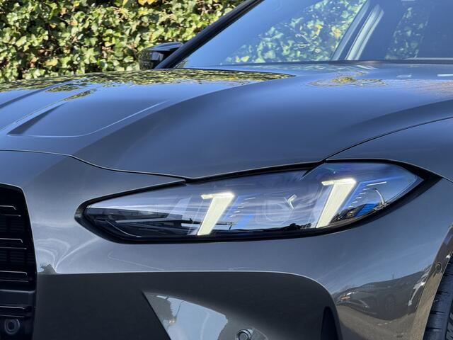 BMW M3 | Manhatten green | 19/20'' | M Race Track Pack | Carbon ext. | Park. Plus | Stuurverw. | Alcantara stuur | Comf. Acc. | Driv. Ass. | Harman/Kardon | M Adapt. onderst.