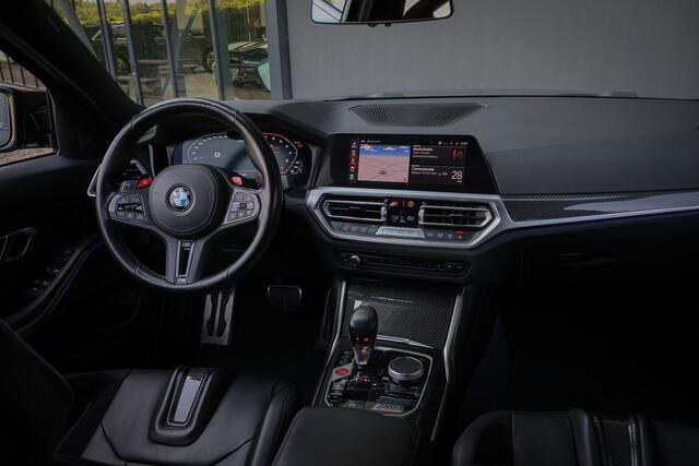 BMW M3 3-serie Competition | KERAMISCH | KUIPSTOELEN | M RACE TRACK PACK | M DRIVERS PACK | ADAPTIVE | 360 CAMERA | CARBON DIFUSOR | HARMAN/KARDON | HEAD-UP | CARBON INTERIEUR | LASER LICHT | LIVE COCKPIT PRO | STUURWIELVERWARMING | M DRIVE PRO |
