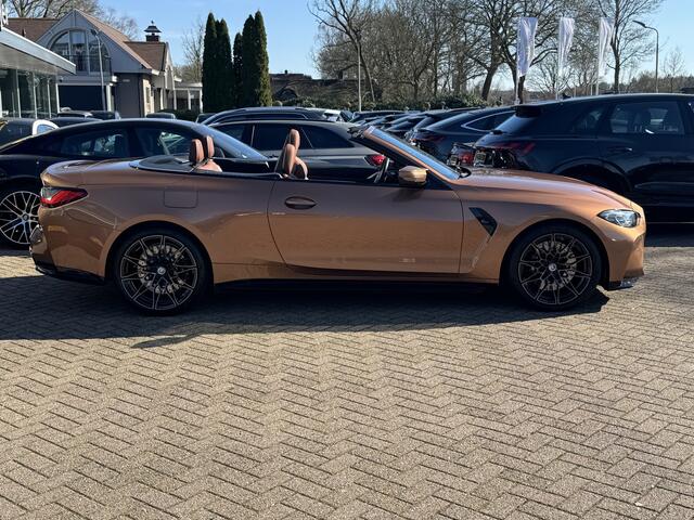 BMW M4 4-serie Cabrio xDrive Competition / Camera / Head-up / Carbon / Nekverwarming / H&K / Keyless / Stuurverwarming / ACC / DAB / Dodehoek / Windscherm