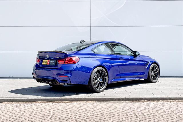BMW M4 CS