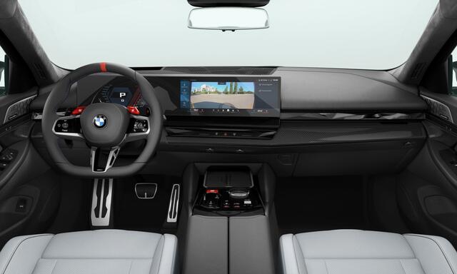 BMW M5 5-serie Touring Individual ''Daytonaviolett' - Carbon Remmen - Pano - Trekhaak