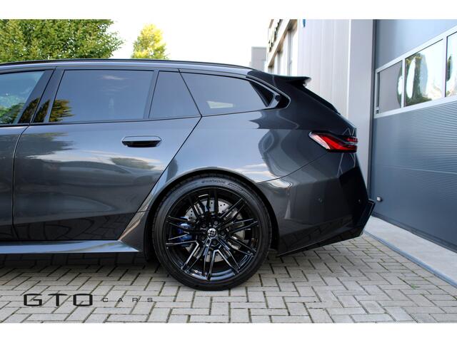 BMW M5 Touring M Drive Professional/Pano/Trekhaak/HUD/B&W/VOL