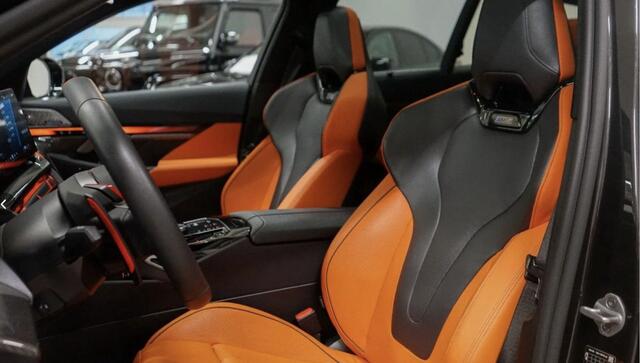 BMW M5 Touring M Drivers Pack ** Panodak ** Trekhaak ** Carbon ** Comfort pack ** Driving Ass. Prof. 21 inch ** Ventilatie **