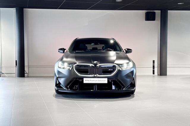 BMW M5 Touring | M Driver's Pack | Glazen Panoramadak | Iconic Glow | Bowers & Wilkins |