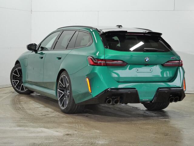 BMW M5 Touring | CoPilot | Trekhaak | Ventilatie | M Drive Professional | Bowers & Wilkins Surround Sound System