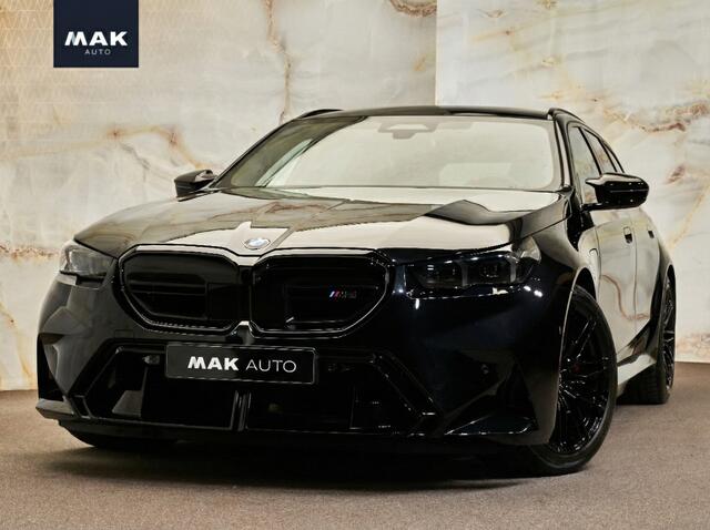 BMW M5 Touring V8 M Hybrid, pano, B&W, 21", stl.ventilatie, tr.haak, pano, leder, memory, keyless, privacy