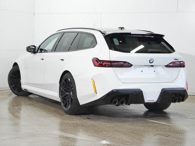 BMW M5 Touring M5 Touring | Trekhaak | Ventilatie | CoPilot | Bowers & Wilkins | M Driver's Package