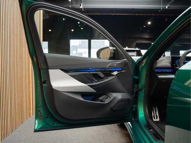 BMW M5 Keramisch Kuipstoelen Pano M5 Special Colour Carbon Harman&Kardon