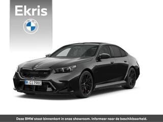 bmw-m5-sedan-m-drive-professional-