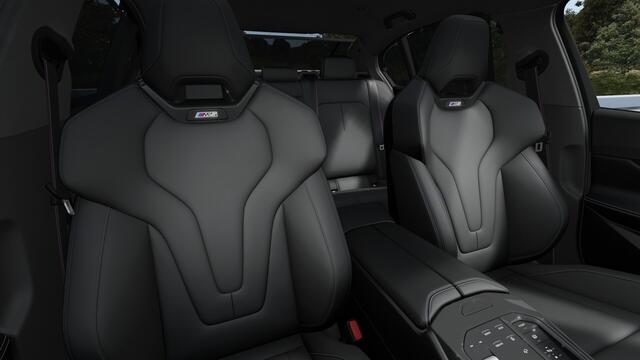 BMW M5 5 Serie Automaat / M Drive Professional / Trekhaak / Carbon-keramische remmen / Carbon Pack / Comfort Access / Bowers & Wilkins / Stoelventilatie / Adaptieve LED