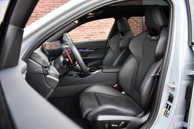 BMW M5 5-serie Touring Pano M-Driver Co-Pilot Trekh Alc-hemel B&W