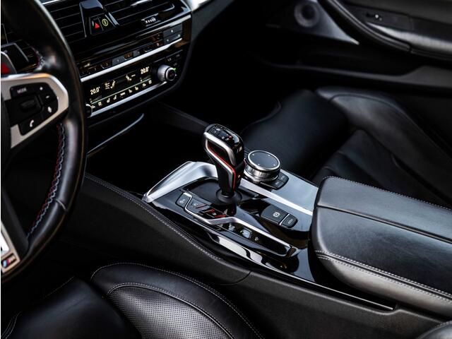 BMW M5 5-serie 625Pk Competition B&W 360 cam