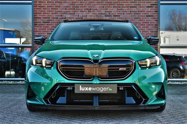 BMW M5 5-serie Touring Pano M-Driver Co-Pilot Carbon Alc-hemel B&W Alarm4
