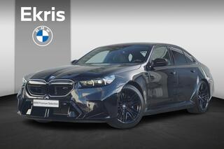 bmw-m5-5-serie-sedan--m-driver's-p