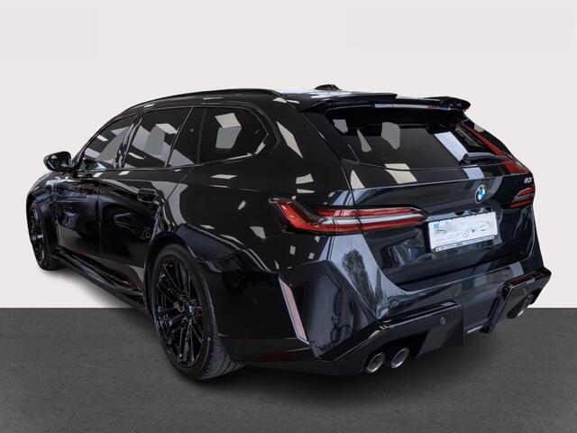 BMW M5 5-serie Touring ** M-DRIVER PACK (305 km/h), M-REMMEN, TREKH, ACC, MERINO LEDER, 20/21 INCH LMV ** 1e EIG - UNFALLFREI - Ex BMW AG ** ** INFORMEER OOK NAAR ONZE AANTREKKELIJKE FINANCIAL-LEASE TARIEVEN **