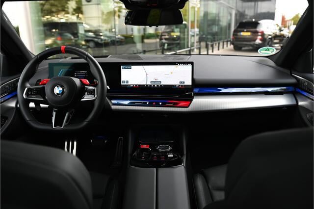 BMW M5 Automaat / Panoramadak / Stoelventilatie / Bowers & Wilkins / M Multifunctionele voorstoelen / Adaptieve LED / Parking Assistant Plus / Driving Assistant Professional