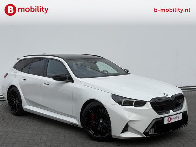 BMW M5 5-serie Touring M-Drivers Package Origineel NL Trekhaak Onderhoudscontract | Bowers&Wilkins | Stoelverwarming/Ventilatie | Head-Up