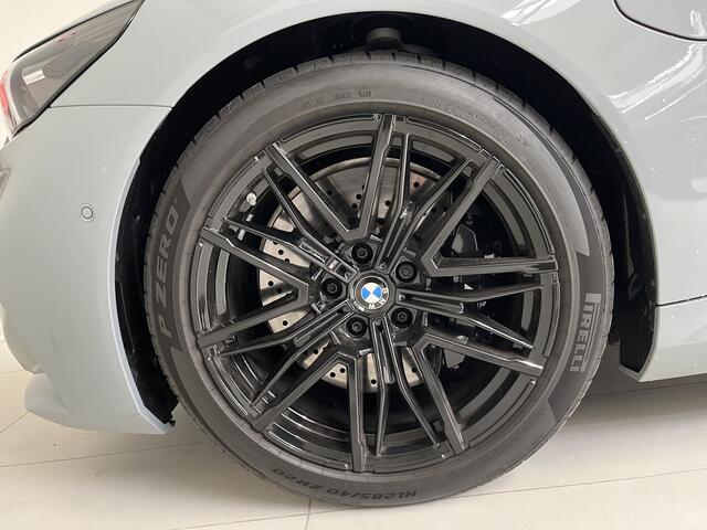 BMW M5 5-serie Touring | 2026 | M Driver's Pack | Trekhaak | Alcantara Hemel | Panorama | Driving Assistant Professional |