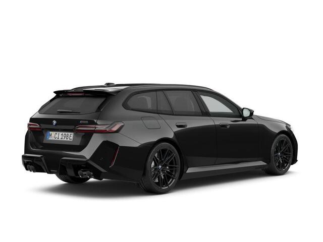 BMW M5 Touring Comfort Pack | Driving Assistant Professional | M Driver's Pack | Bowers & Wilkins |