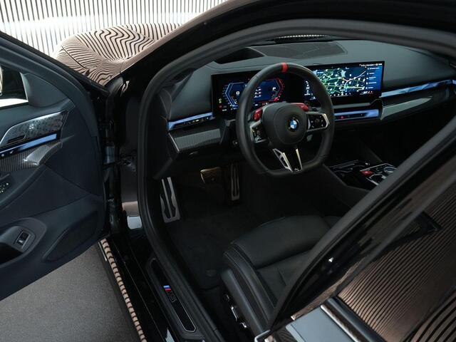 BMW M5 5-serie |BTW-auto|Carbon ext.|Bowers&Wilkins|head-up|memory|360 camera|adaptive LED|stoelverkoeling & verwarming|Apple Carplay|
