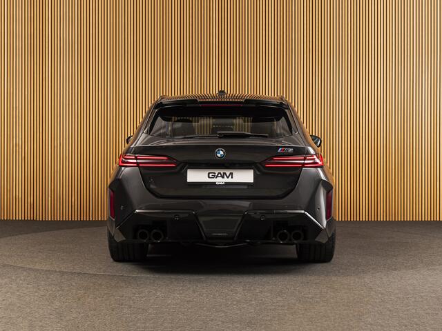 BMW M5 TOURING KERAMISCH | M DRIVER'S PACK | PANO | B&W