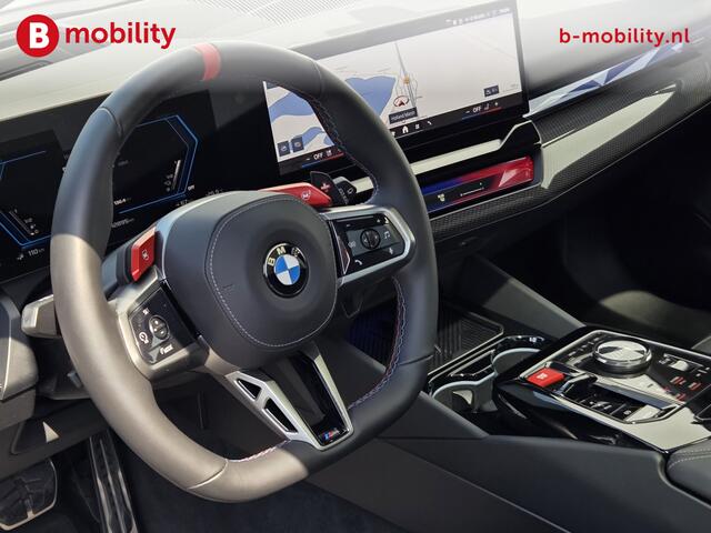 BMW M5 5-serie Touring M-Drivers Package Origineel NL Panoramadak Trekhaak | Bowers&Wilkins | Stoelverwarming/Ventilatie | Head-Up | Adaptieve LED Koplampen