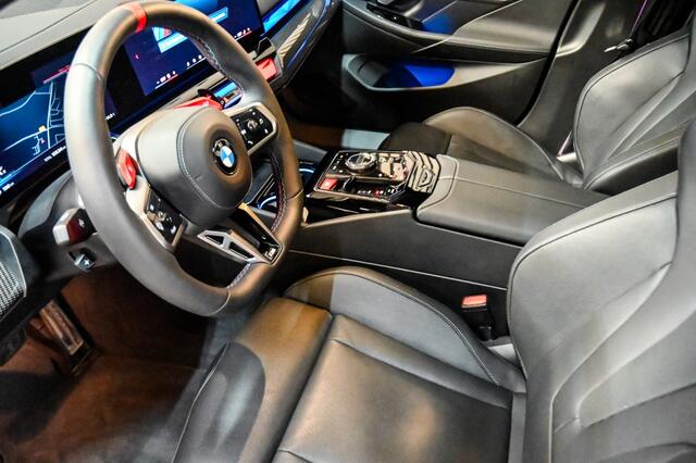 BMW M5 Touring ULTIMATE | B&W | PANO | TREKHAAK | KERAMISCH