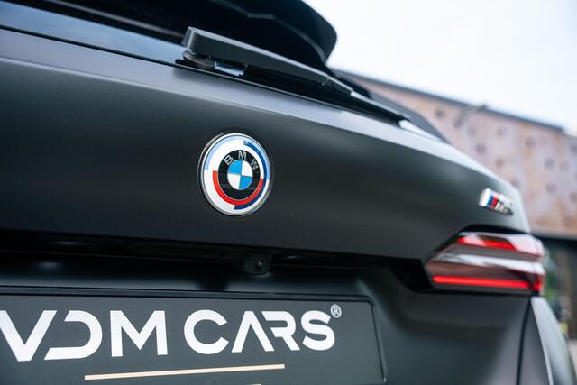 BMW M5 5-serie Touring | 950 PK | AKRAPOVIC | VOSSEN | CARBON | EVENTURI | PANORAMA | MATTE PPF |