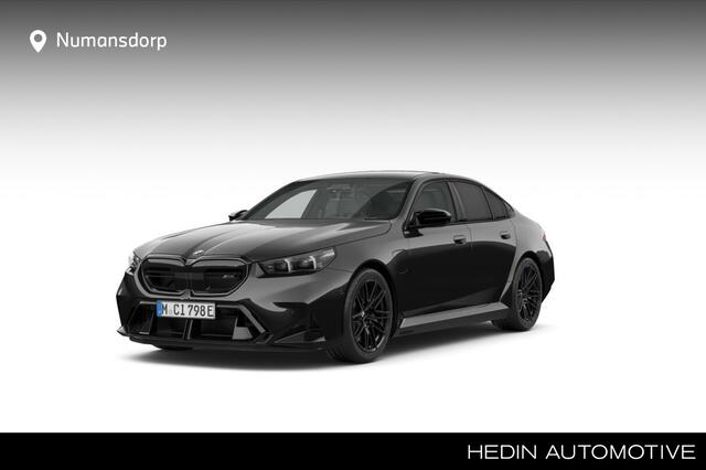 BMW M5 | 20/21'' | Panorama. | M Driv. Pack | Alcan. hemel | Driv. + Park. Prof. | Stoelvent. | B&W | Trekhaak | Stoelvent. | B&W | Stoelverw. voor/achter