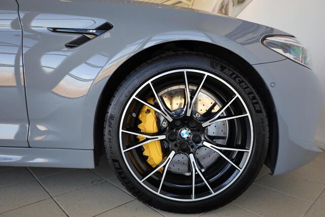 BMW M5 5 Serie Competition | M Drivers Package | M Carbon Keramische Remmen | Bowers & Wilkins High End Sound System | Driving Assistant Plus |
