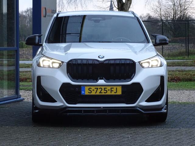 BMW X1 xDrive23i TREKHAAK