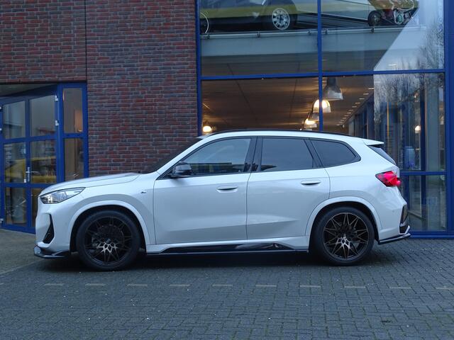 BMW X1 xDrive23i TREKHAAK
