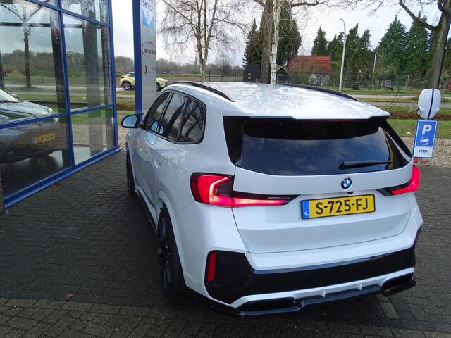 BMW X1 xDrive23i TREKHAAK