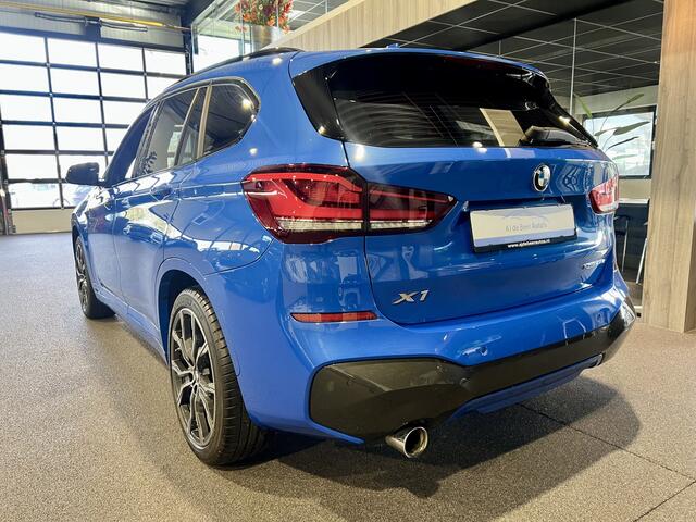 BMW X1 xDrive25e Executive M-Sport | Panorama | Camera | "19 | 220 PK