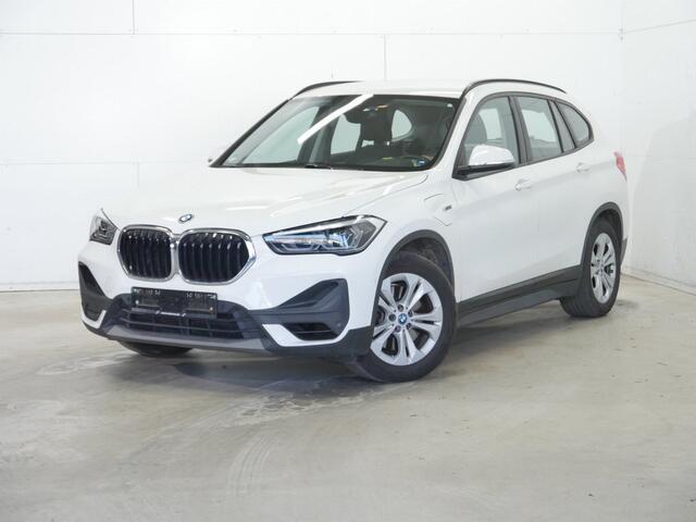 BMW X1 xDrive25e | Park ass. | Trekhaak | Camera |