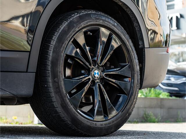 BMW X1 xDrive25e High Executive CAMERA HUD LED 18 INCH LEDER PRIVACY GLASS