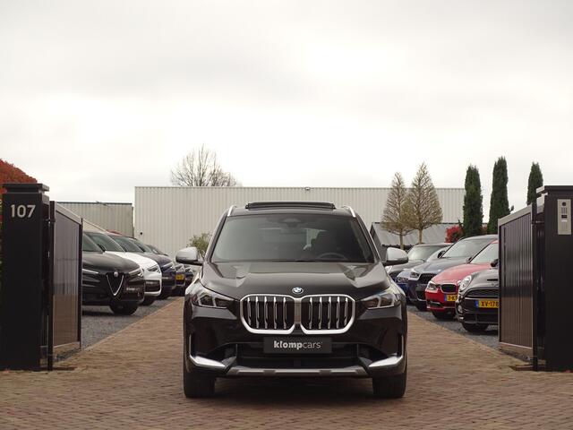 BMW X1 xDrive23i | Trekhk | H+K | HUD | 1eEig | Ad.Cruise | Pano | Full Options!