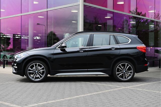 BMW X1 xDrive20i xLine Automaat / Sportstoelen / LED / Park Assistant / Cruise Control / Leder / Stoelverwarming / Adaptive onderstel