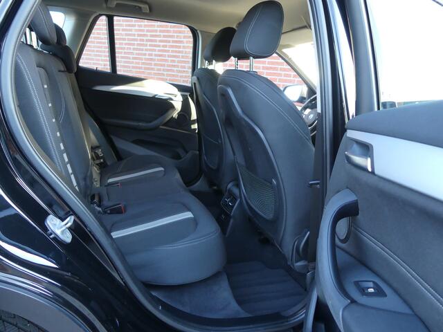 BMW X1 sDrive18i High Executive