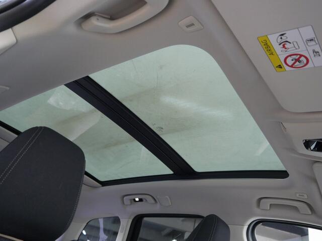 BMW X1 xDrive25e | Panorama | Trekhaak | Elec. Verstelb. Stoelen | Driv. Ass. Plus | Head Up | Harman Kardon