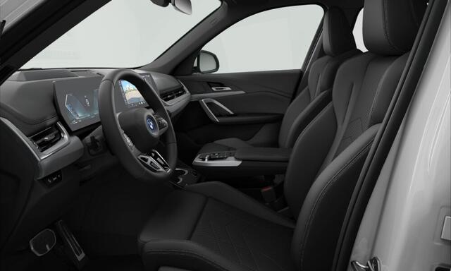 BMW X1 xDrive25e M-Sport | Trekhaak | Driving Assistant Plus | Head-Up
