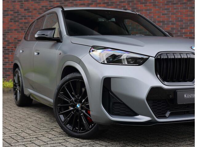 BMW X1 23i x-Drive *Pano*M-Sport*Head-Up*Uniek!*