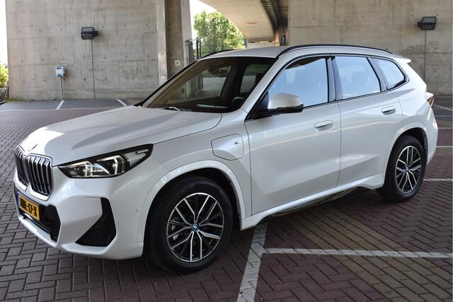 BMW X1 xDrive25e, BOEKJES,NAP EN ONDERHOUDSHISTORIE