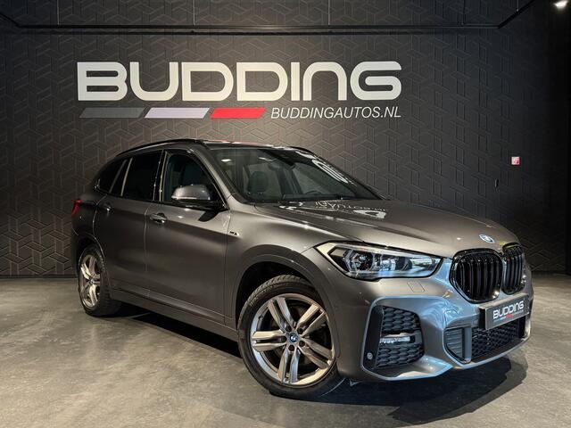 BMW X1 xDrive25e High Exe | Pano | Trekhaak