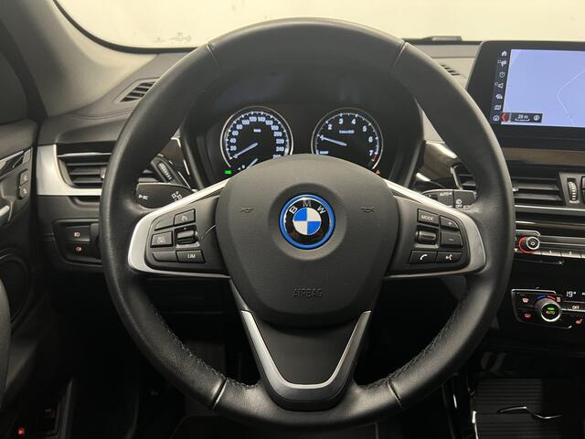 BMW X1 xDrive25e | NAVI | CRUISE CONTROL | PARKEERSENSOREN |