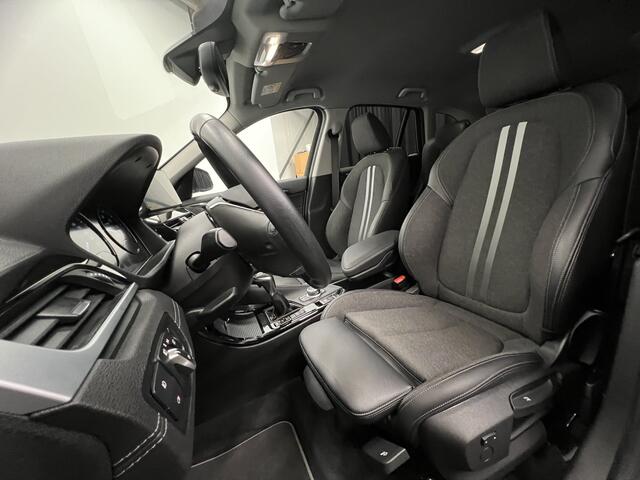 BMW X1 xDrive25e | NAVI | CRUISE CONTROL | PARKEERSENSOREN |