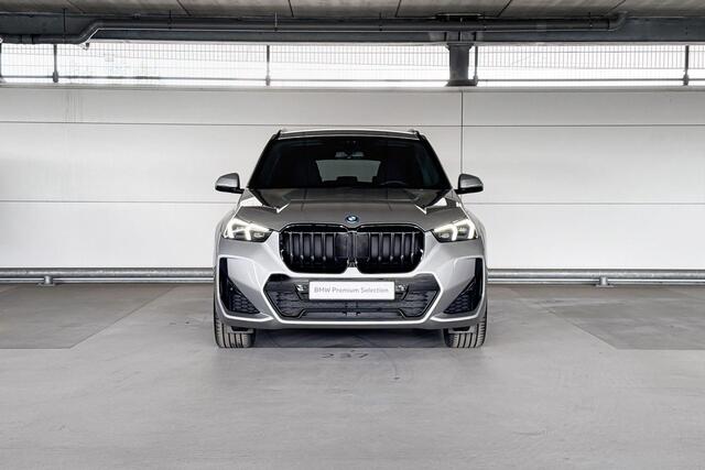 BMW X1 xDrive25e