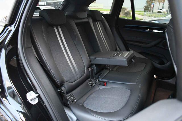 BMW X1 xDrive25e M-Sport Trekhaak 19inch DAB El-Klep