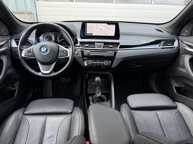 BMW X1 xDrive25eX-Line Leder/Apple/Camera/H&K/HUD