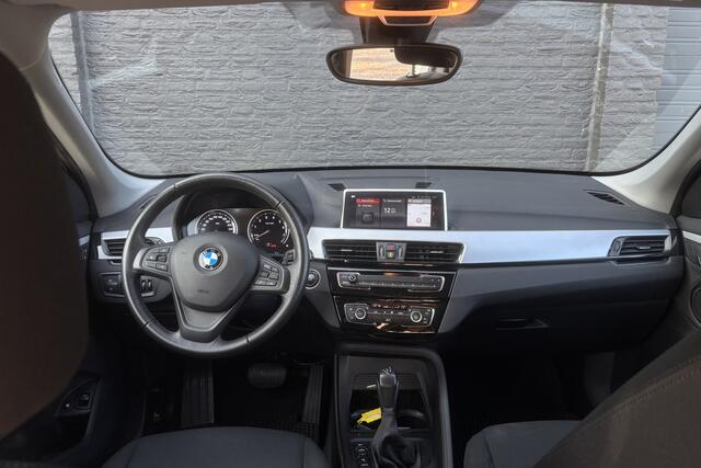 BMW X1 xDrive25e | Elektrische Klep | Apple Carplay | PDC V+A | Privacy Glas